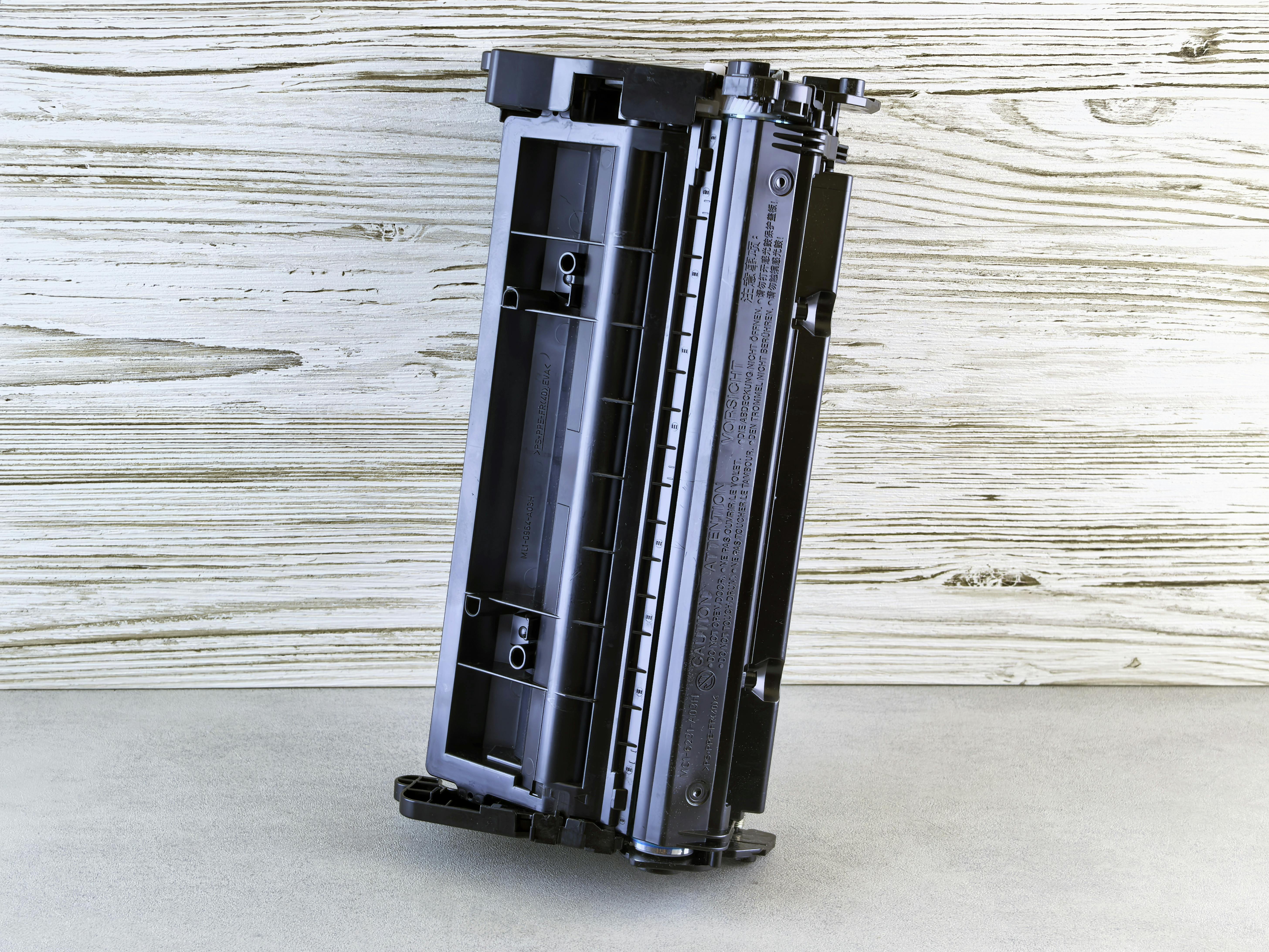 Verbrauchsmaterialien & Service